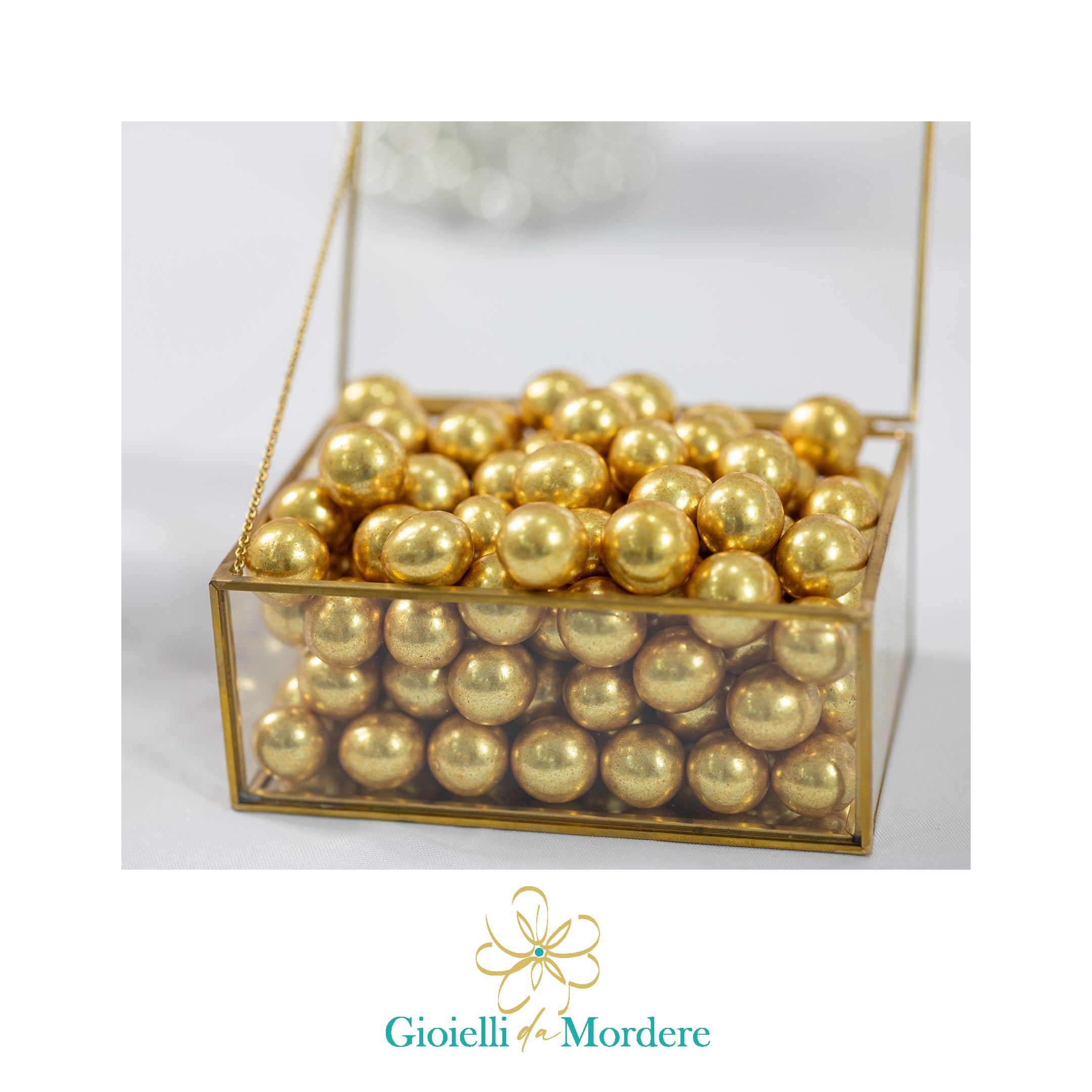 Busta trasparente doypack con Nocciole al cioccolato color oro